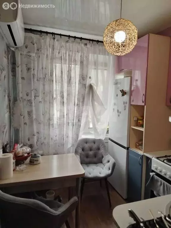 1-комнатная квартира: Саратов, Ленинский район, Тверская улица, 47 (30 ... - Фото 1