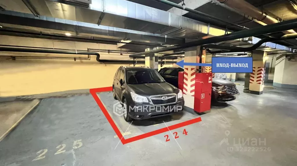 Гараж в Санкт-Петербург Гжатская ул., 22к3 (18 м) - Фото 1