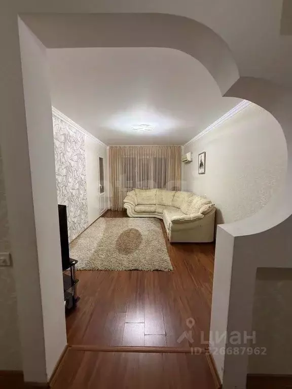 3-к кв. Крым, Симферополь ул. Маршала Жукова (60.0 м) - Фото 1