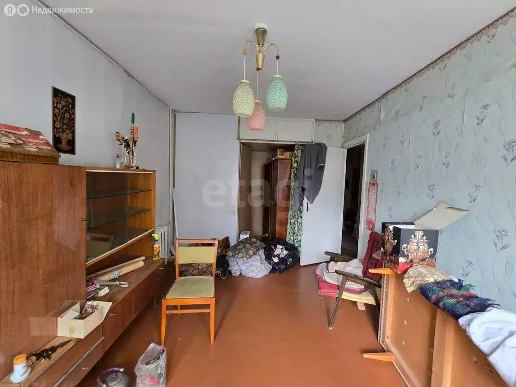 3-комнатная квартира: Брянск, улица Горбатова, 1 (62 м) - Фото 0