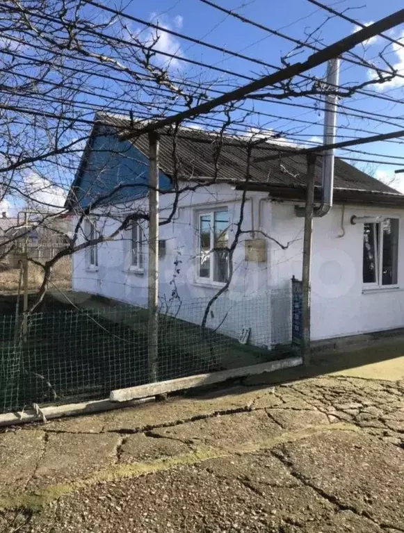 Дом в Крым, Ленинский район, с. Ильичево ул. Коммунаров, 37 (64 м) - Фото 1