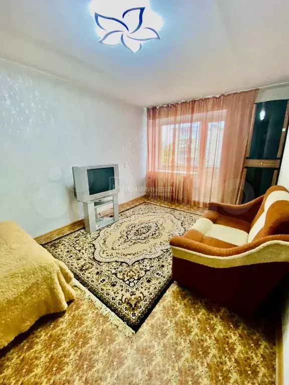 1-к. квартира, 30 м, 3/5 эт. - Фото 1