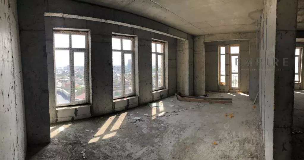 3-к кв. Чеченская республика, Грозный ул. Эсет Кишиевой, 28 (131.0 м) - Фото 0