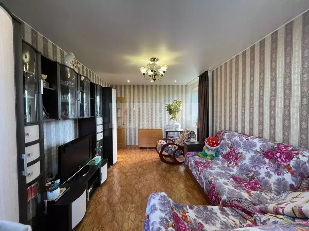 4-к кв. Вологодская область, Сокол Песчаный пер., 15 (69.0 м) - Фото 1