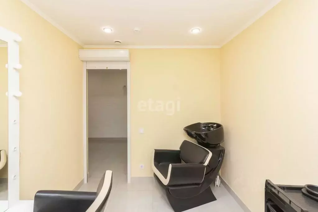 Помещение свободного назначения в Тюменская область, Тюмень Северная ... - Фото 1