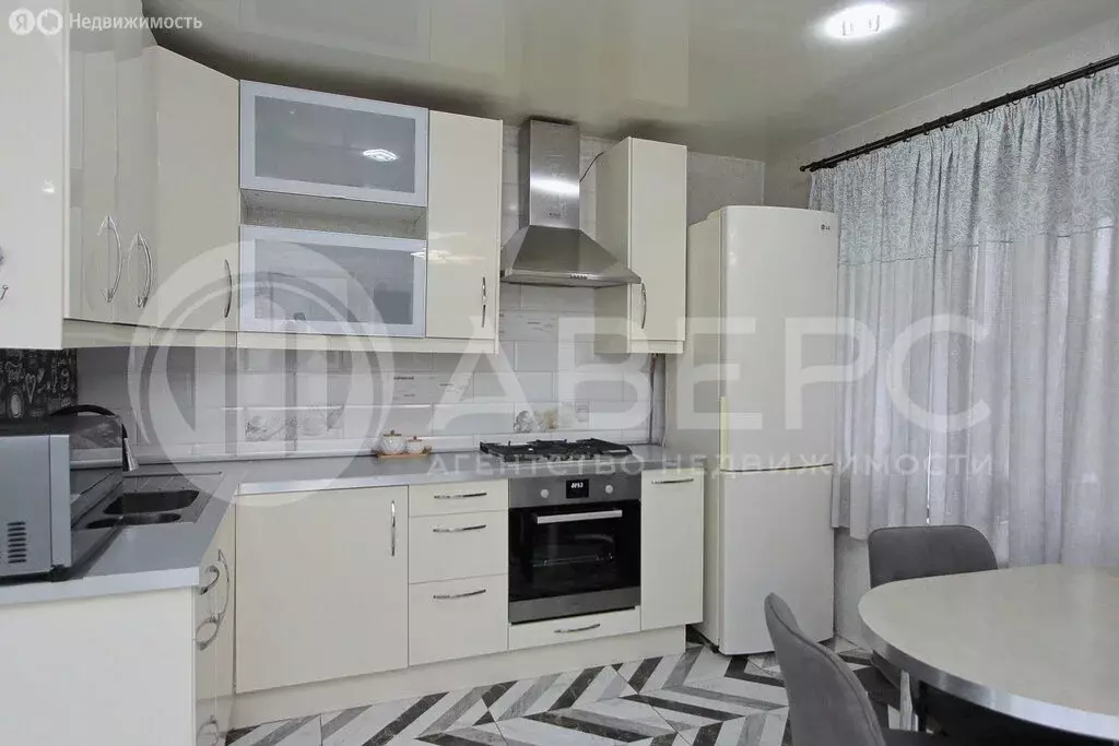 3-комнатная квартира: Муром, улица Свердлова, 35 (78 м) - Фото 0