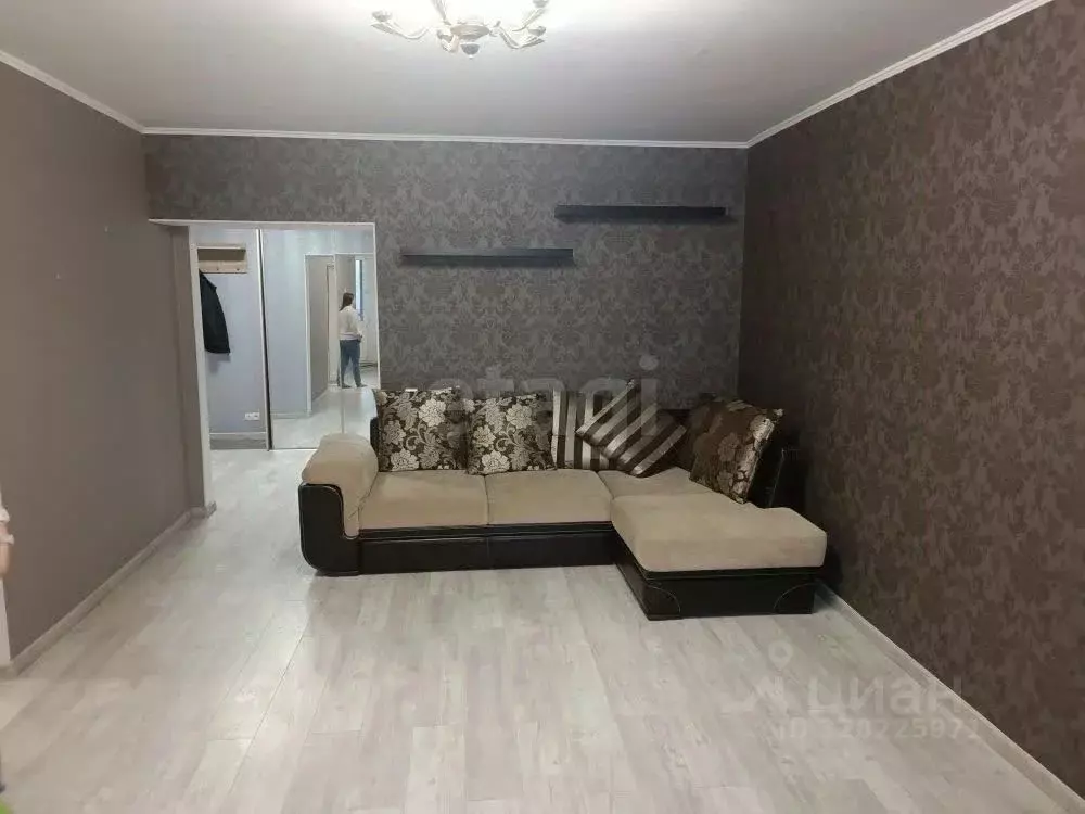 2-к кв. Тюменская область, Тюмень ул. Мельникайте, 55 (50.3 м) - Фото 1