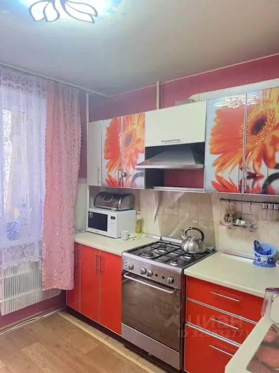 2-к кв. Чувашия, Чебоксары Пролетарская ул., 10 (53.0 м) - Фото 1