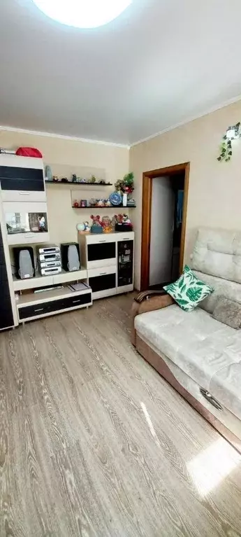 2-к кв. Саратовская область, Саратов ул. Имени Н.В. Исаева, 7 (52.8 м) - Фото 0
