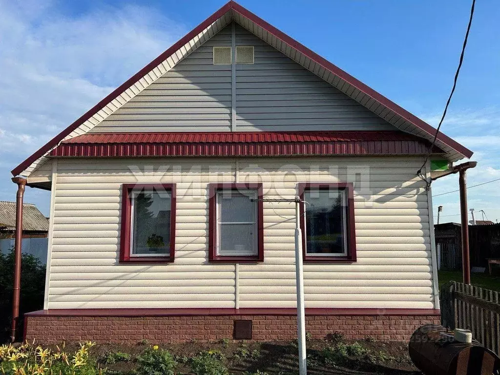 Дом в Новосибирская область, Тогучинский район, с. Юрты ул. ... - Фото 1