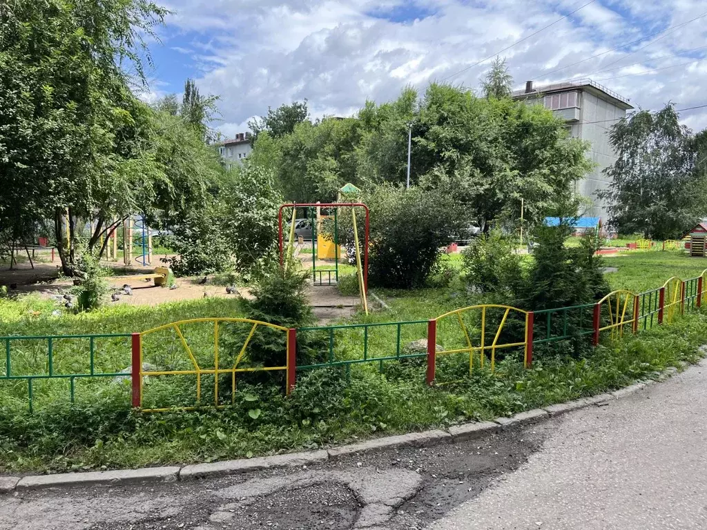 2-к кв. Омская область, Омск ул. Дианова, 8/1 (52.5 м) - Фото 1