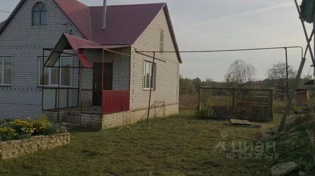 Дом в Липецкая область, Задонский район, Болховской сельсовет, д. ... - Фото 1