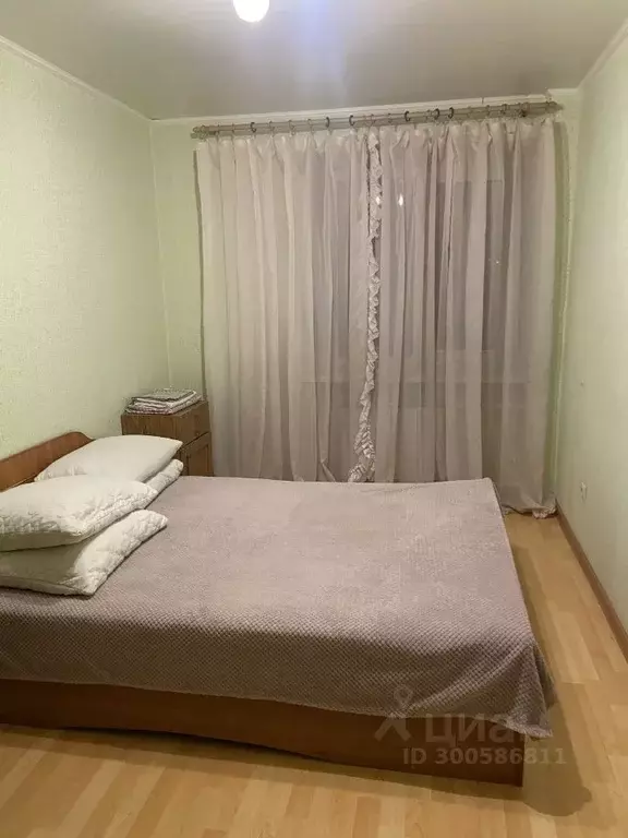 2-к кв. Омская область, Омск наб. Иртышская, 37 (46.0 м) - Фото 0