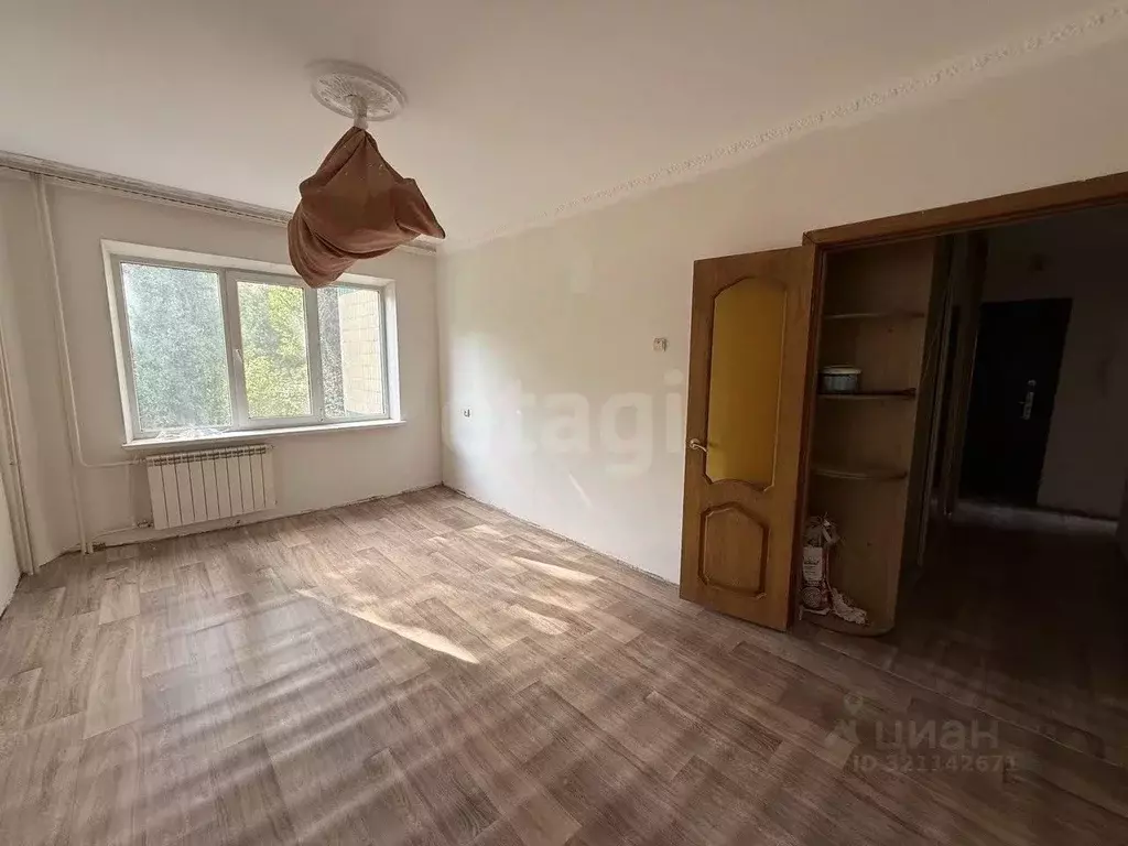 3-к кв. Белгородская область, Белгород ул. Шаландина, 19 (60.3 м) - Фото 0