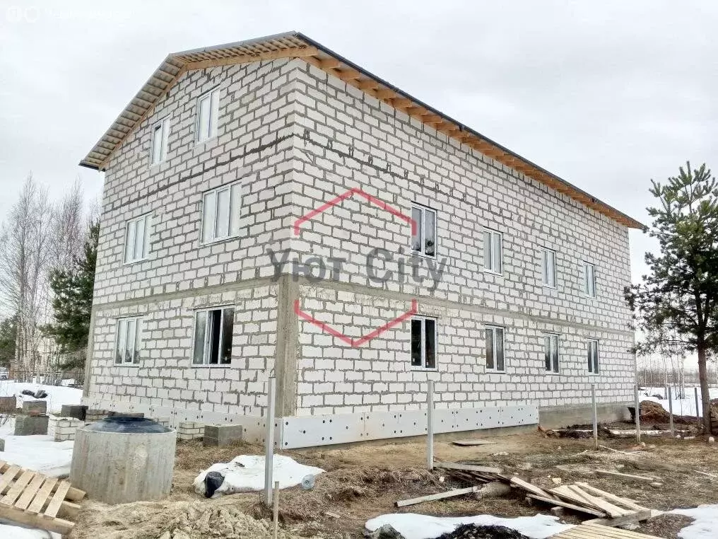 Дом в Лакинск, Сиреневая улица (338 м) - Фото 1