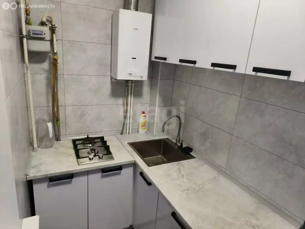 2-комнатная квартира: Севастополь, улица Ленина, 10 (46.5 м) - Фото 1