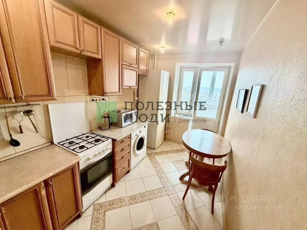 3-к кв. Орловская область, Орел Костомаровская ул., 5 (60.1 м) - Фото 1