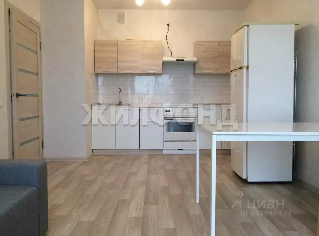 2-к кв. Новосибирская область, Новосибирск ул. Василия Клевцова, 1 ... - Фото 1