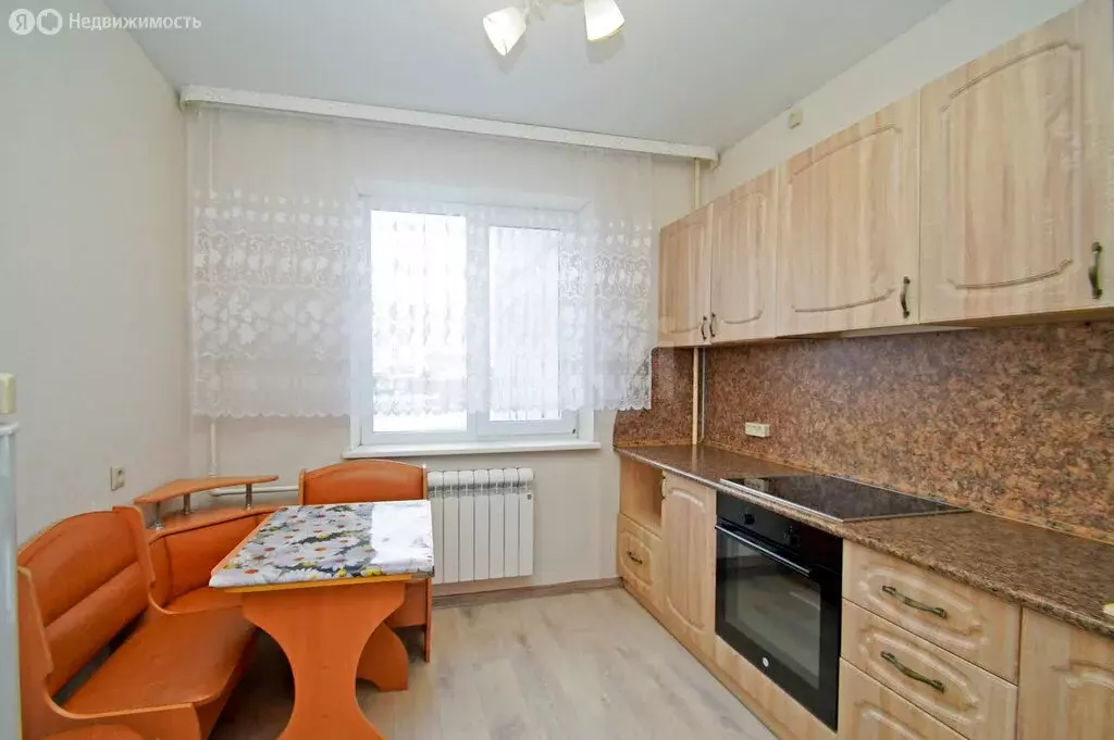 2-комнатная квартира: Омск, улица Богдана Хмельницкого, 38 (50.7 м) - Фото 1