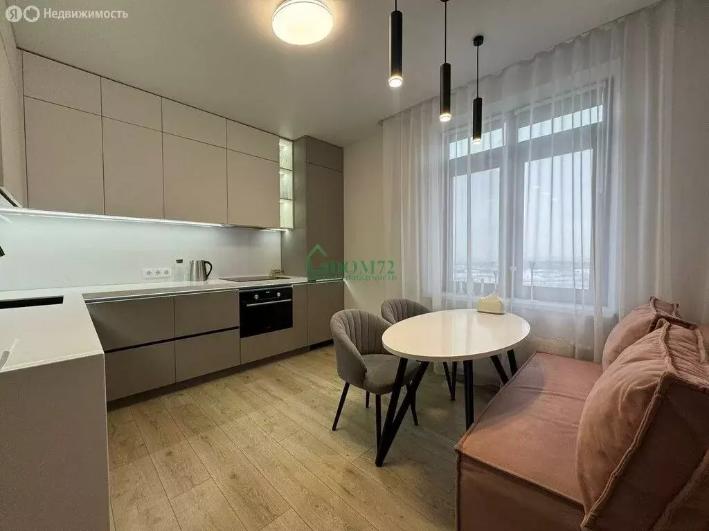 2-комнатная квартира: Тюмень, Тихий проезд, 2 (59.6 м) - Фото 1