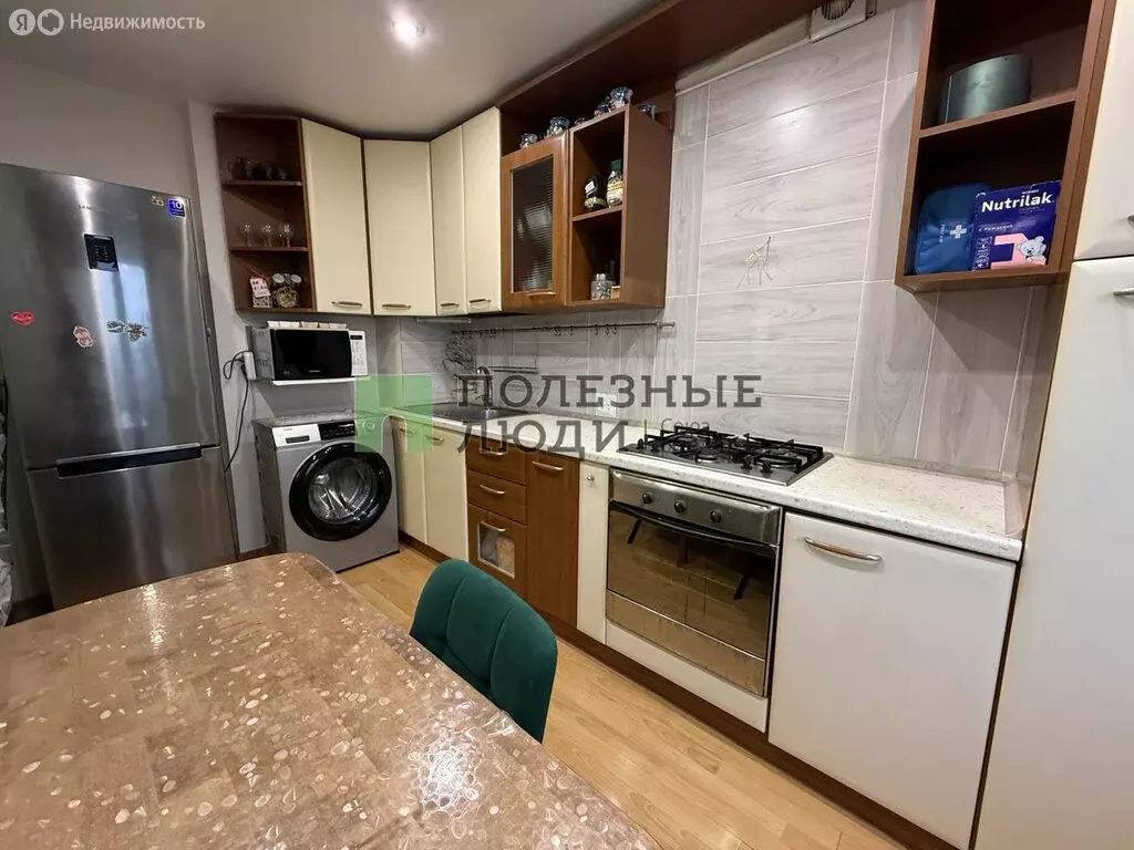 3-комнатная квартира: Ижевск, Удмуртская улица, 300 (59.8 м) - Фото 2