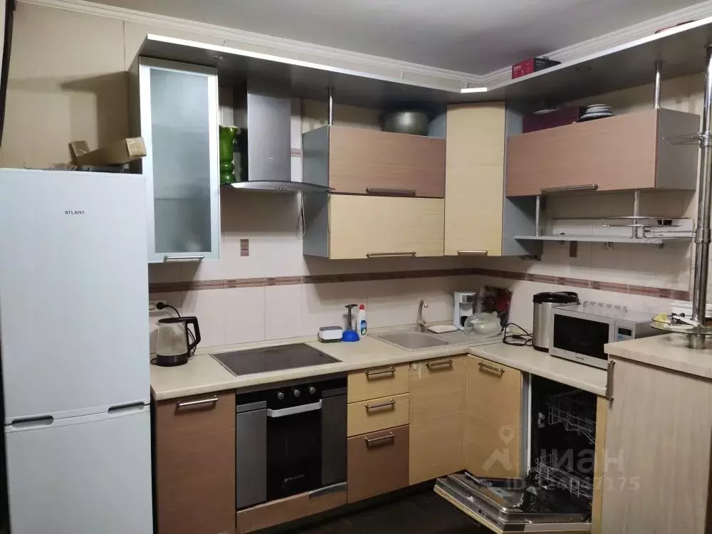 2-к кв. Московская область, Химки Молодежная ул., 54 (60.0 м) - Фото 1