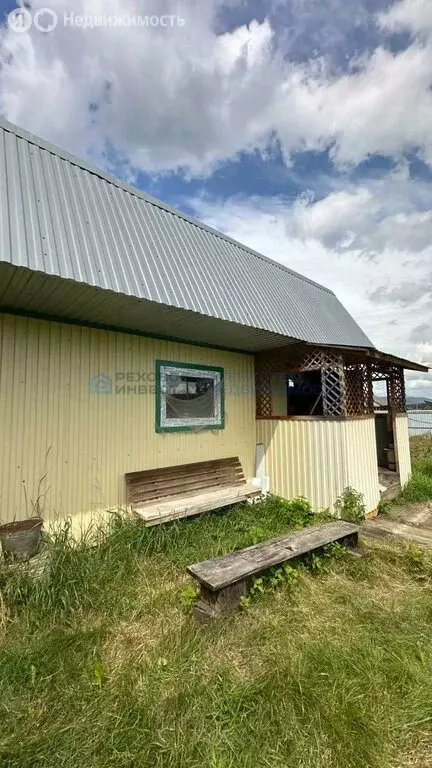 Дом в село Азикеево, улица М. Губайдуллина, 7 (100 м) - Фото 2