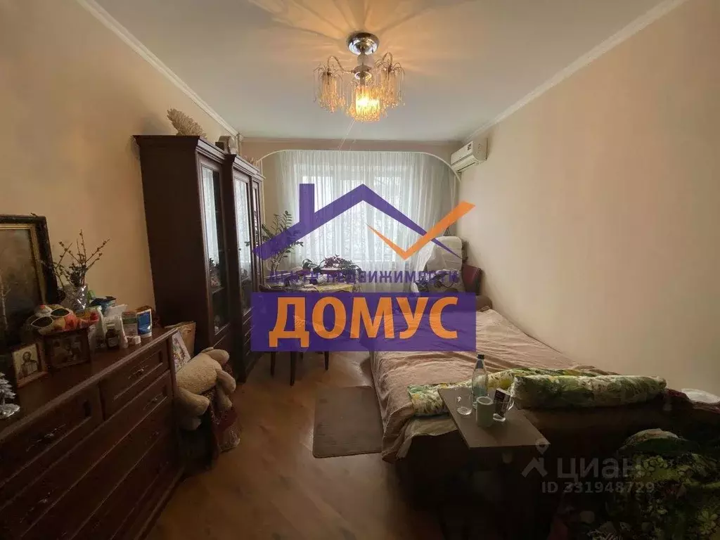 3-к кв. Белгородская область, Белгород ул. Есенина, 14 (63.1 м) - Фото 2