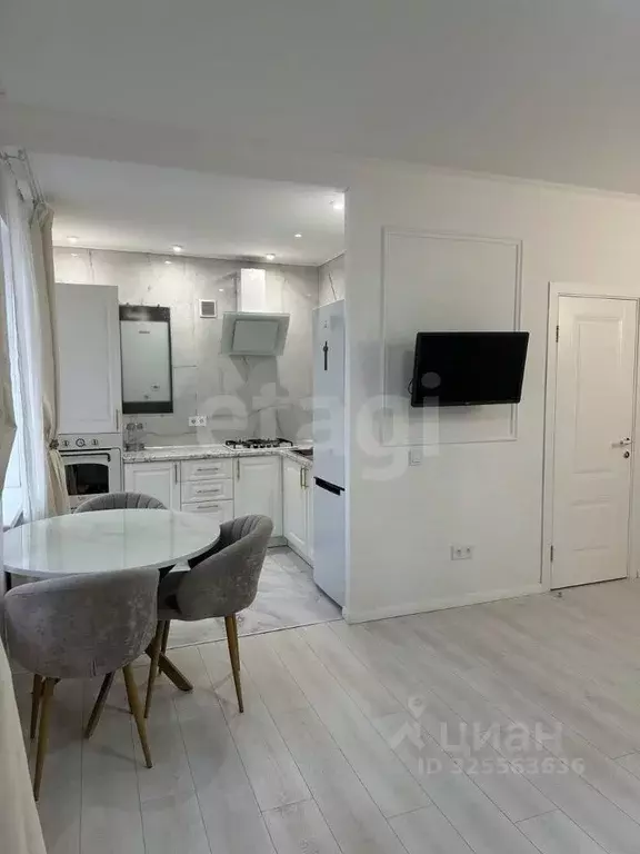 2-к кв. Самарская область, Самара ул. Алексея Толстого, 74 (53.7 м) - Фото 1