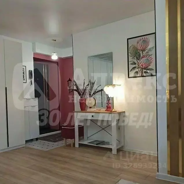 2-к кв. Тюменская область, Тюмень ул. Мельникайте, 103 (42.5 м) - Фото 1