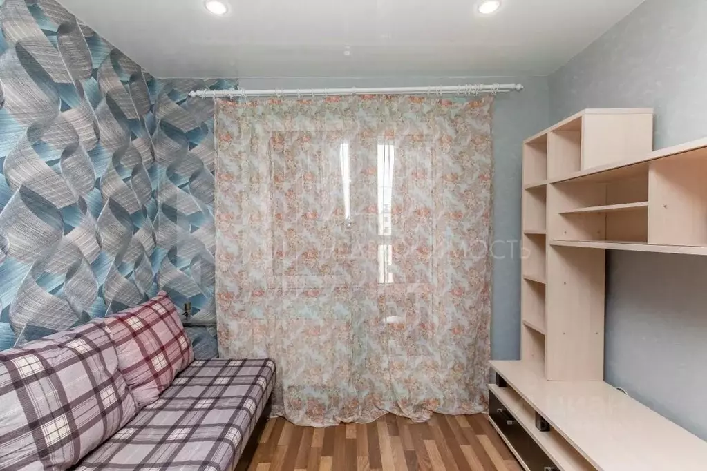 Студия Тюменская область, Тюмень ул. Новоселов, 115 (15.5 м) - Фото 1