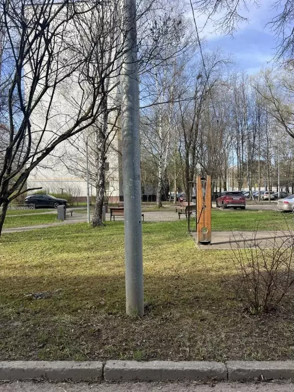 2-к кв. Москва ул. 1-я Ватутинская, 15к2 (42.0 м) - Фото 1