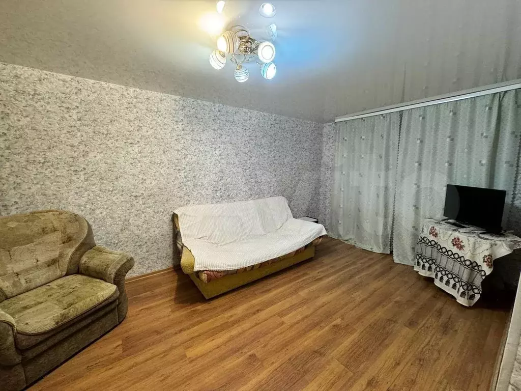 2-к. квартира, 45 м, 2/5 эт. - Фото 1