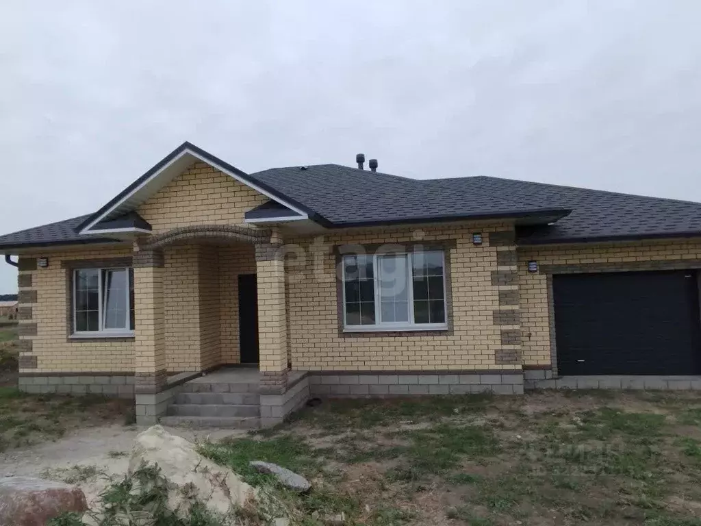 Дом в Белгородская область, Белгородский район, Разумное рп ул. ... - Фото 1