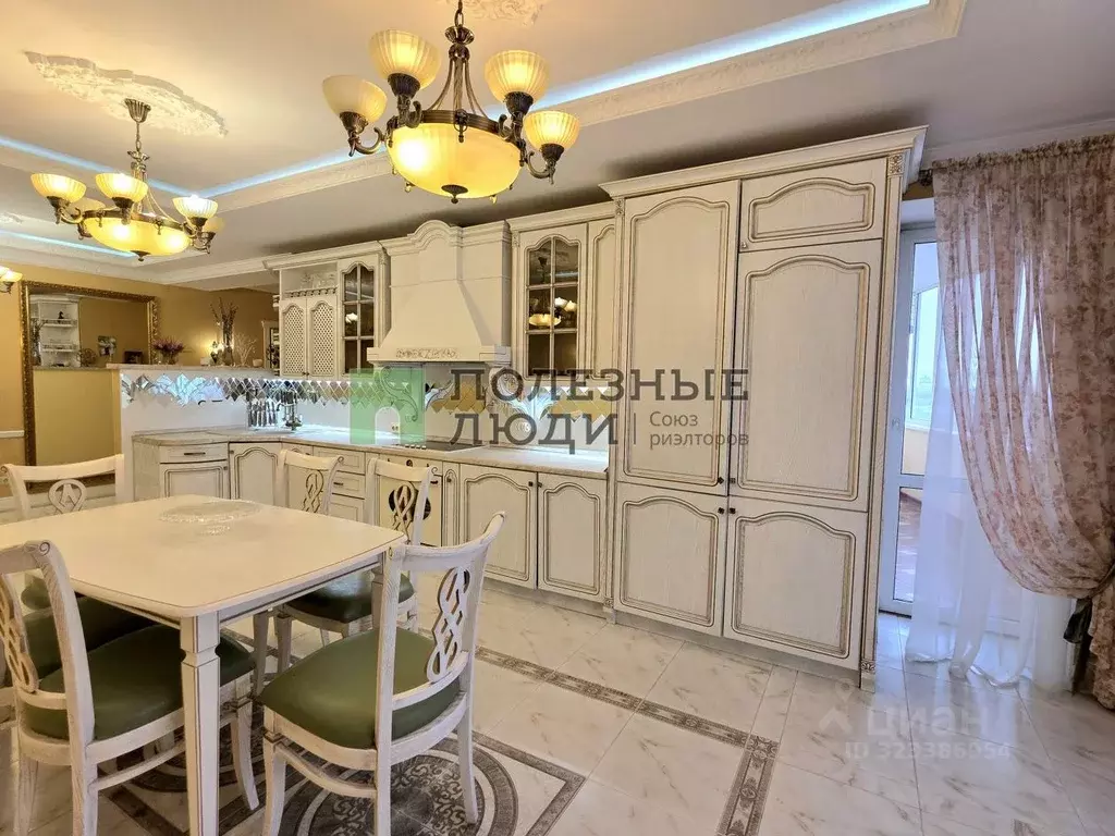 3-к кв. Астраханская область, Астрахань ул. Баумана, 9 (120.0 м) - Фото 2