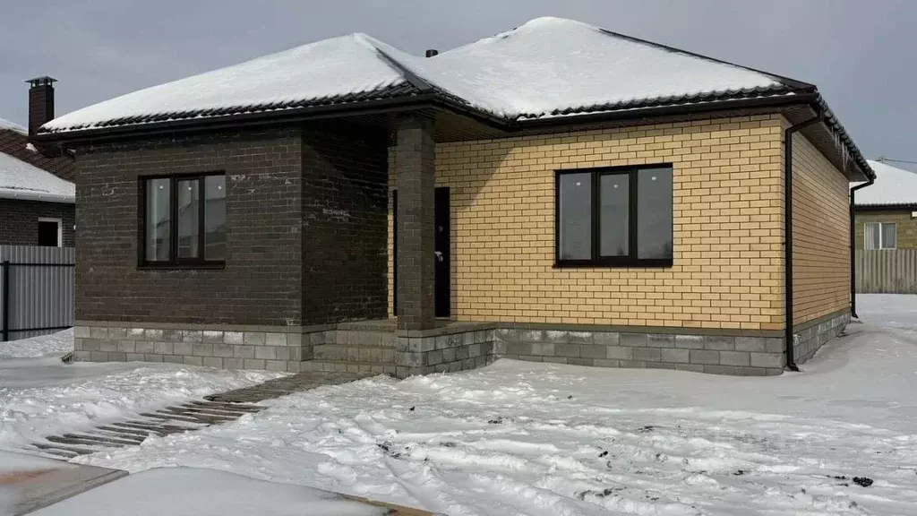 Дом в Белгородская область, Белгородский район, Разумное рп  (115 м) - Фото 1