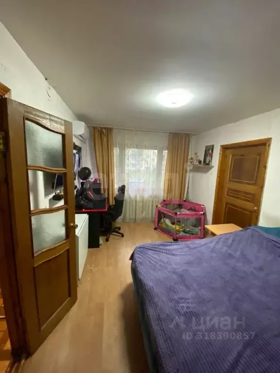 2-к кв. Псковская область, Псков Гражданская ул., 18 (43.7 м) - Фото 1