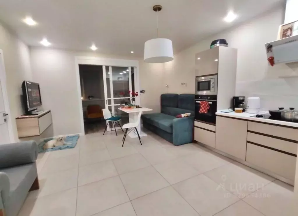 2-к кв. Волгоградская область, Волгоград ул. Пархоменко, 2А (52.3 м) - Фото 1