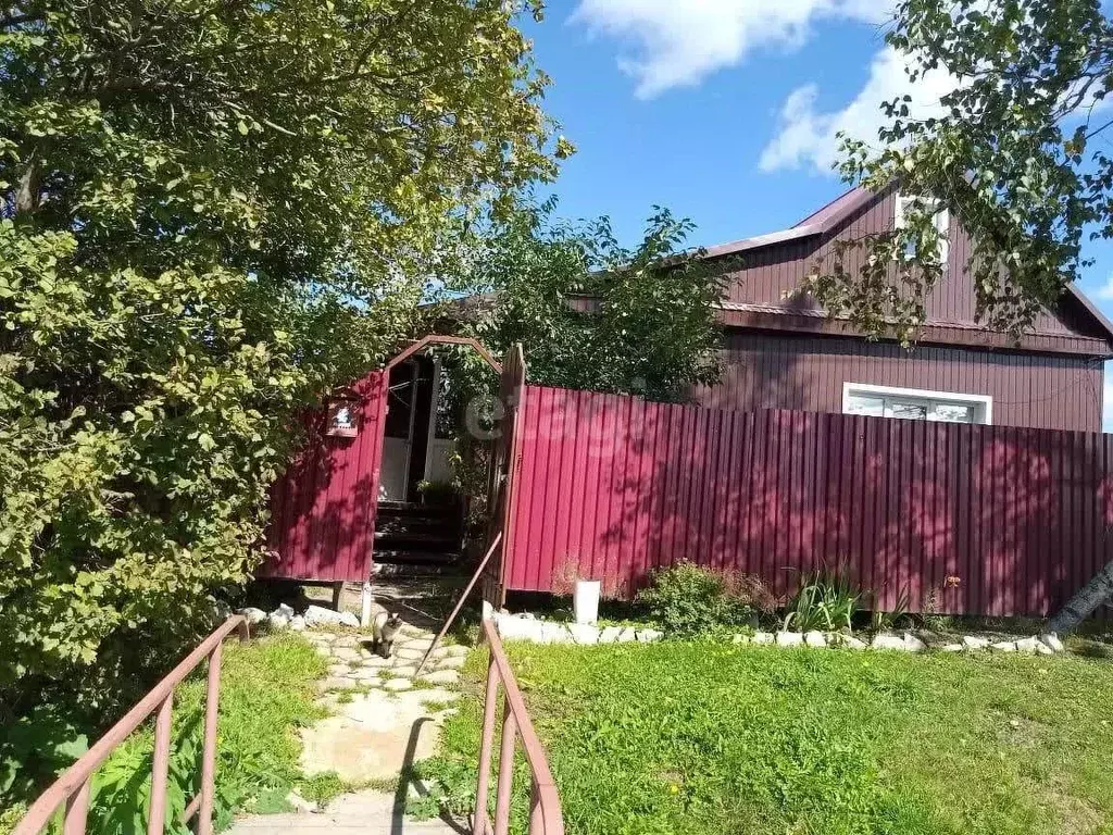 Дом в Сахалинская область, Тымовское пгт ул. Комсомольская, 25 (100 м) - Фото 0