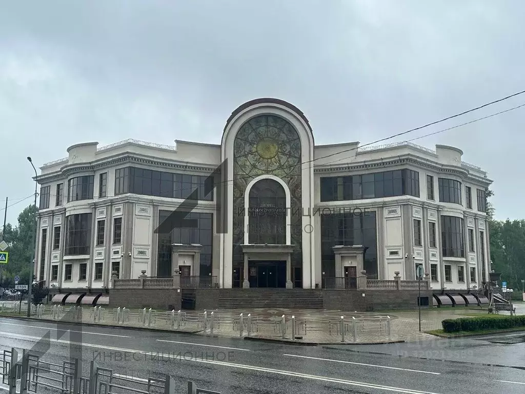 Офис в Тюменская область, Тюмень ул. Малыгина, 90 (240 м) - Фото 1