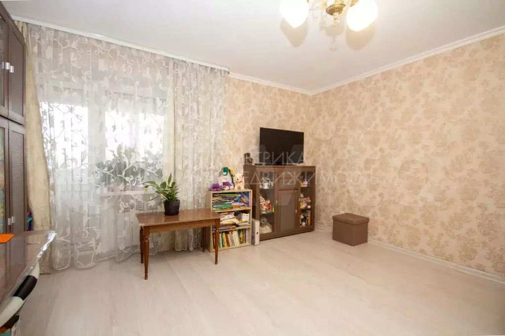 1-к. квартира, 44 м, 4/10 эт. - Фото 1