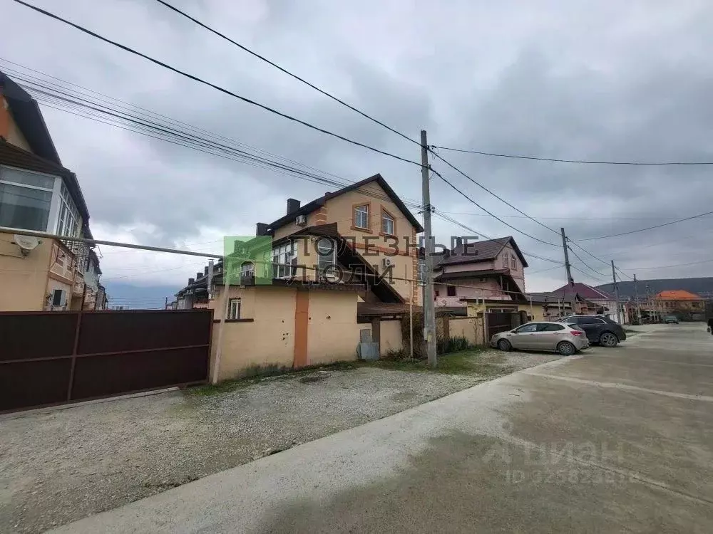 Таунхаус в Краснодарский край, Новороссийск пер. 3-й Подгорный, 12 (84 ... - Фото 1