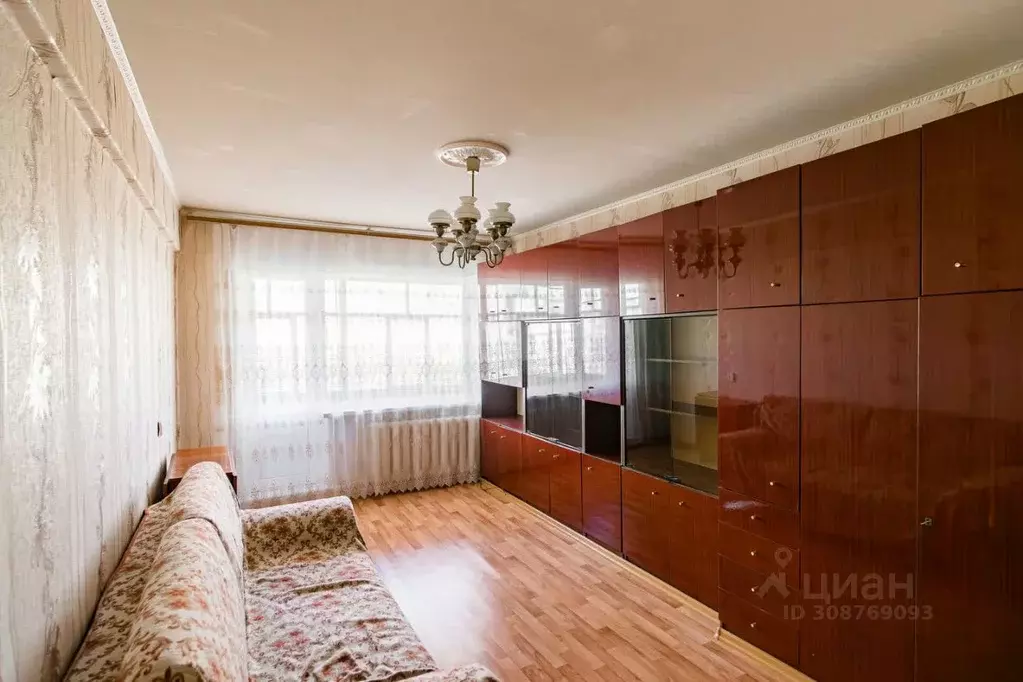 3-к кв. Ульяновская область, Ульяновск ул. Пушкарева, 20 (60.6 м) - Фото 0