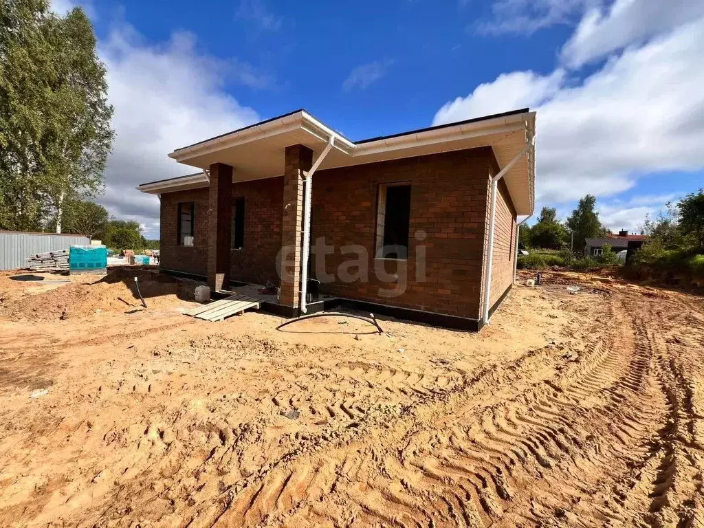 Дом в Тверская область, Калининский муниципальный округ, с. Бурашево  ... - Фото 2