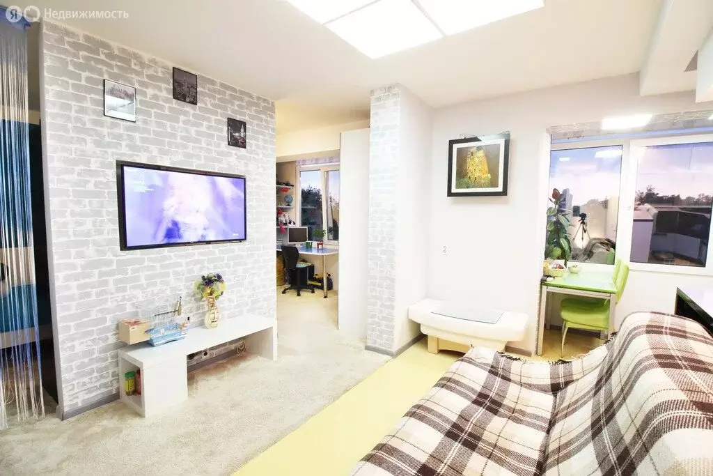 2-комнатная квартира: Сочи, микрорайон Светлана, улица Лысая Гора, 9В ... - Фото 1