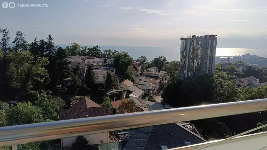 2-комнатная квартира: Сочи, микрорайон Бытха, улица Бытха, 48/4 (35 м) - Фото 1