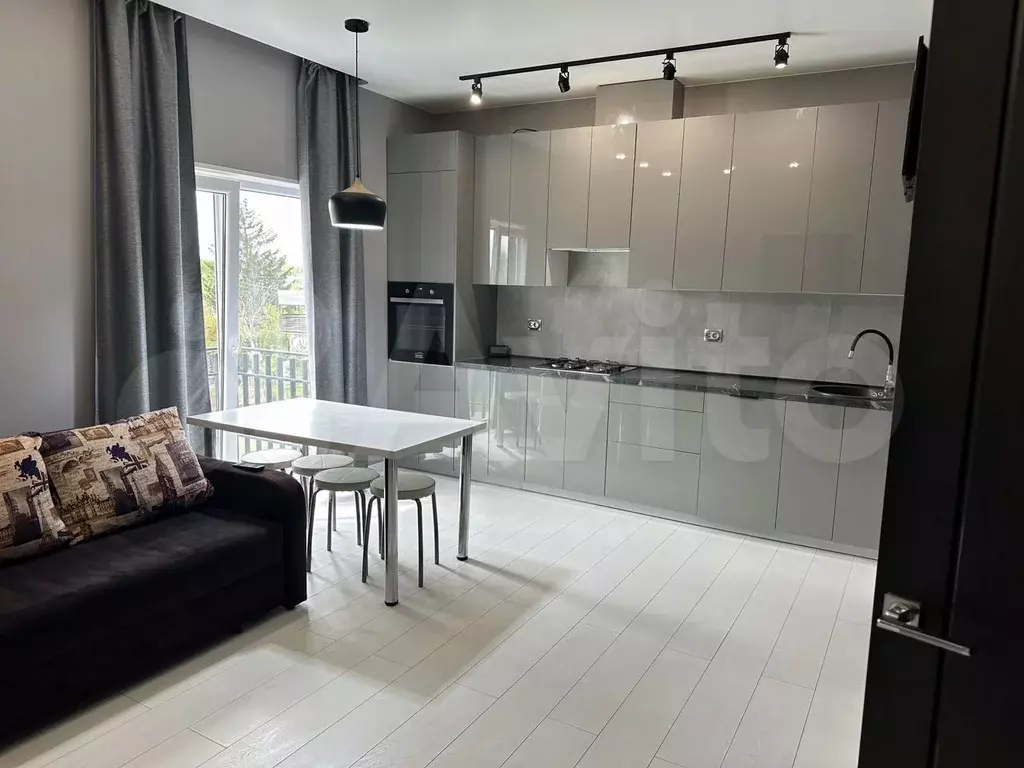 3-к. квартира, 58 м, 2/2 эт. - Фото 0