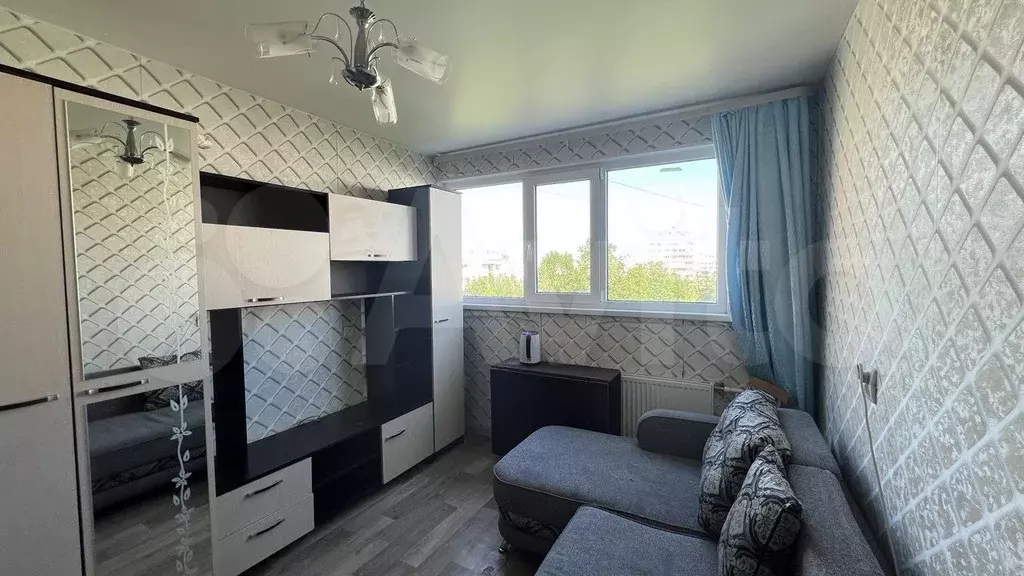 Комната 12 м в 3-к., 9/9 эт. - Фото 0