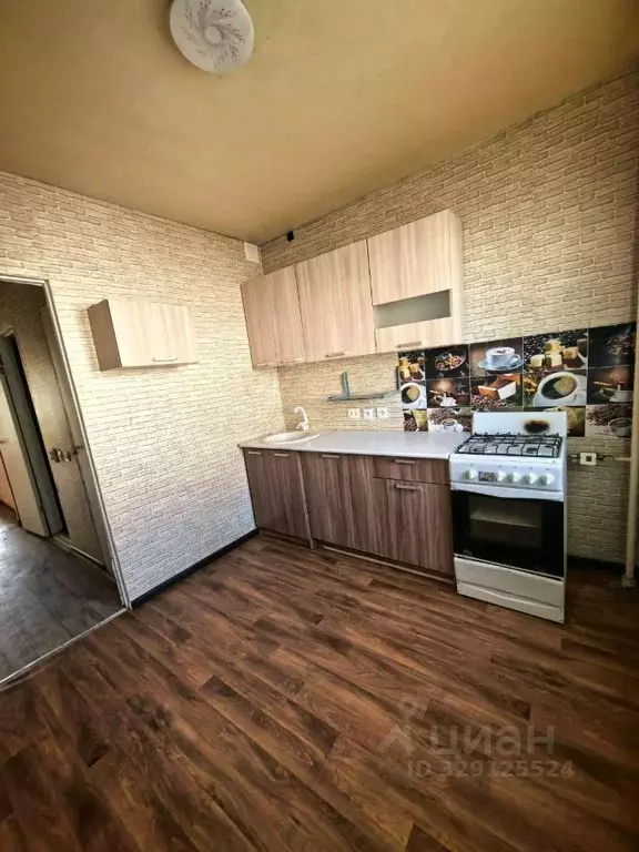 2-к кв. Саратовская область, Энгельс просп. Химиков, 3/9 (50.0 м) - Фото 2