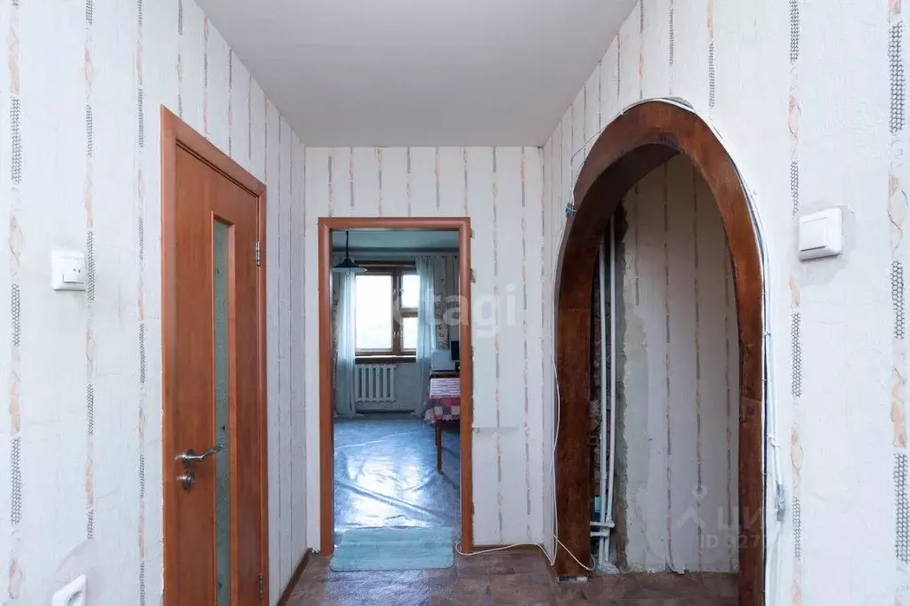 2-к кв. Тюменская область, Тюмень Полевая ул., 12А (68.3 м) - Фото 1